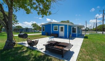 1403 S Mccampbell St, Aransas Pass, TX 78336