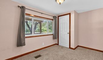 7649 22nd St, Bell, FL 32619