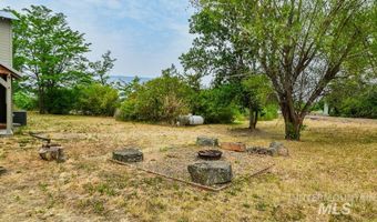 595 Cemetery Rd, Cambridge, ID 83610