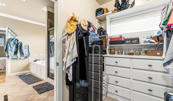 2711 SE 7Th St, Bentonville, AR 72712