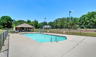 2 Keystone Cir, Abbeville, SC 29620