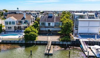 22 PELICAN Dr S, Avalon, NJ 08202