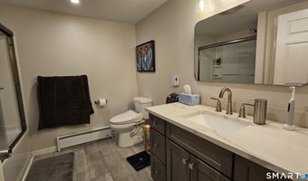 150 Beachview Ave 290, Bridgeport, CT 06605
