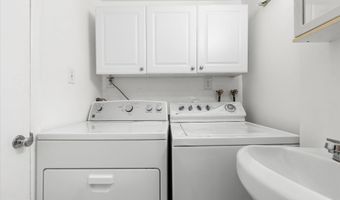 7877 PATRIOT Dr, Annandale, VA 22003