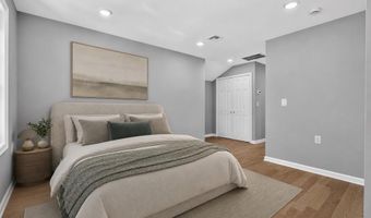 74 W 52ND St 2, Bayonne, NJ 07002