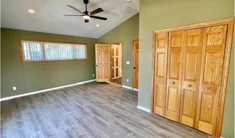 1107 10th St NW, Austin, MN 55912