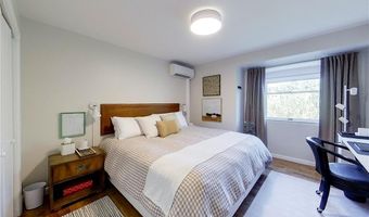 364 Bellevue Ave 5A, Newport, RI 02840