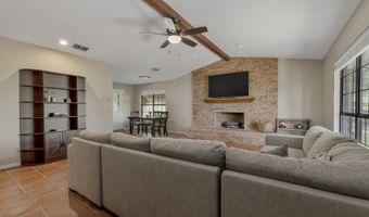 138 BIG OAK Dr, Adkins, TX 78101