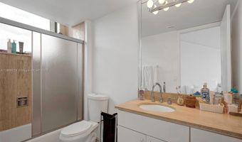 9300 Bay Harbor Ter 4B, Bay Harbor Islands, FL 33154