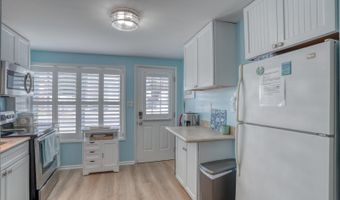 2 E ATLANTIC St 1, Fenwick Island, DE 19944