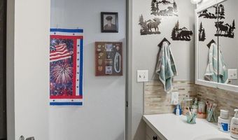 334 Fern Ln, Anchorage, AK 99504