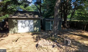 100 BROOKFIELD Dr, Dover, DE 19901