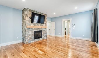 236 Tomaquag Rd, Hopkinton, RI 02804