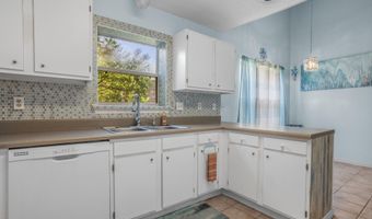 172 Briarfield Ave, Biloxi, MS 39531