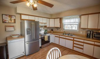 503 E Lucas St, Algona, IA 50511