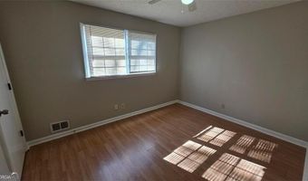 1824 Poinsetta Dr, Acworth, GA 30102