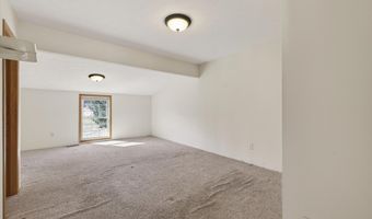 8923 E Sassafras Rd, Bloomfield, IN 47424