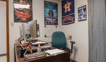 205 N Cockrell St, Alpine, TX 79830