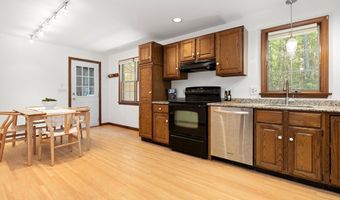 31 Kimball Rd, Amesbury, MA 01913