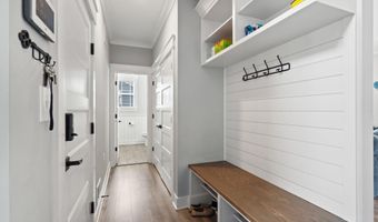 140 Pennant Ave, Beachwood, NJ 08722