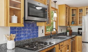215 Middle Rd, Boxborough, MA 01719