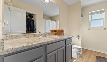 707 18th St SE, Altoona, IA 50009
