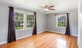 645 SW Kenworthy Dr, Ankeny, IA 50023