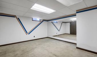 1503 Birnamwood Trail Dr, Ballwin, MO 63021