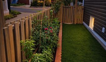 2000 S LANGLEY St, Arlington, VA 22204