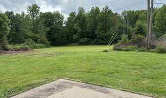 2318 N Lakeview Dr, Austin, IN 47102