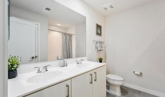 25038 WOODLAND IRIS Dr, Aldie, VA 20105