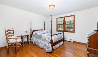 76 Country Ln, Bristol, CT 06010