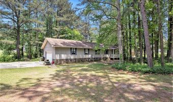 195 Valley View Dr, Tyrone, GA 30290