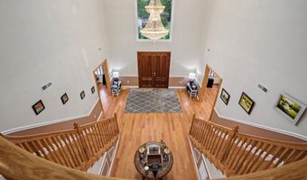 7230 BEVERLY St, Annandale, VA 22003