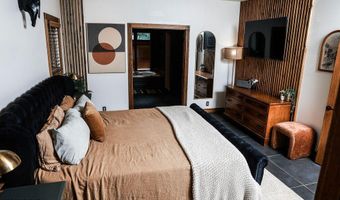 3330 Edgewood Ave, Baxter Springs, KS 66713