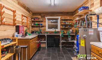 5570 Greybull Hwy, Cody, WY 82414