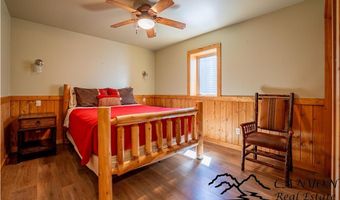 39 Moccasin Trl, Clark, WY 82435