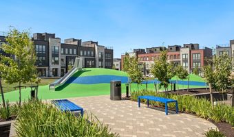 7027 RENITA Ln, Bethesda, MD 20817