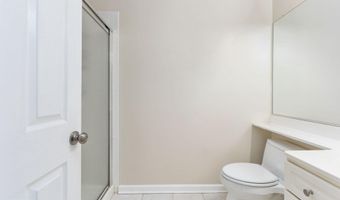 45091 BRAE Ter 203, Ashburn, VA 20147