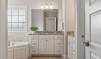 5402 Nottingham Pl, Bartlesville, OK 74006