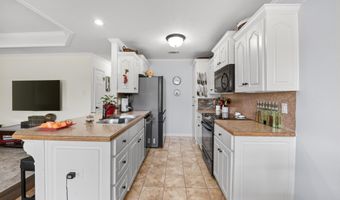 227 Plum Dr, Austin, AR 72007