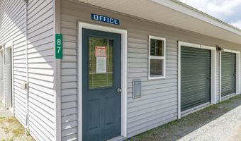 87 Fox Hill Dr, Cambridge, VT 05464