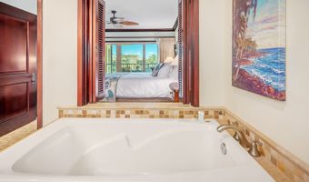 4-820 KUHIO Hwy C402, Kapaa, HI 96746