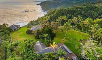 180 Door Of Faith Rd, Haiku, HI 96708