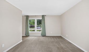 1525 Carriage Bridge Trl, Ballwin, MO 63021