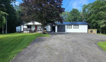 889 Old Grandview Rd, Beaver, WV 25813