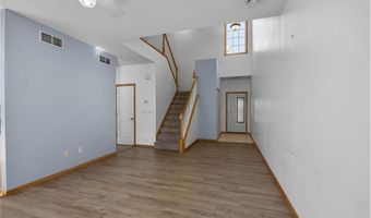 6524 154th St W 107, Apple Valley, MN 55124