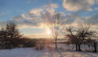 21207 Lawrence 1230, Aurora, MO 65605