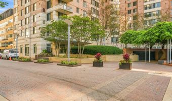 851 N GLEBE Rd 1419, Arlington, VA 22203