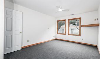 6 Caye Rd, Danbury, CT 06811